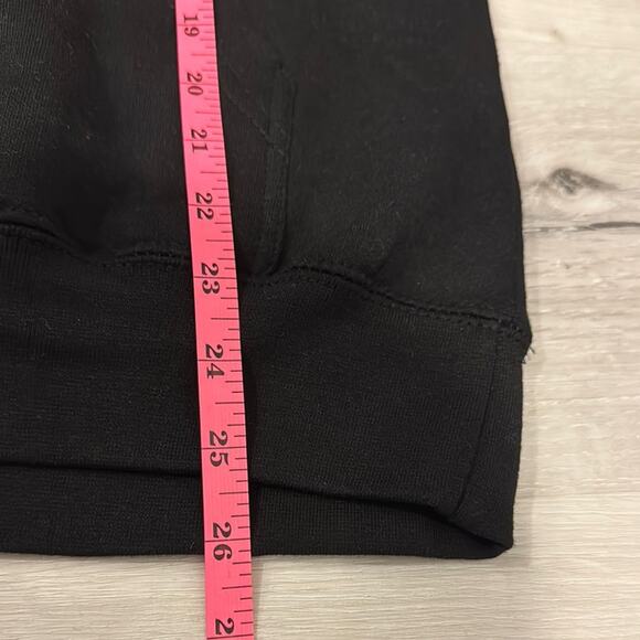 Forever 21 NWT Whitney Houston Black Hoodie - Picture 8 of 8